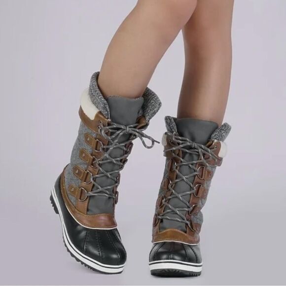 NWOT … DREAM PAIRS “Size: 8” Waterproof Duck / Winter Boots - Picture 2 of 8